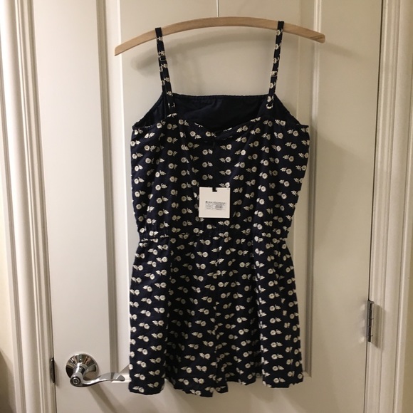 Victoria Beckham Target Navy Floral Eyelet Romper - Picture 3 of 9